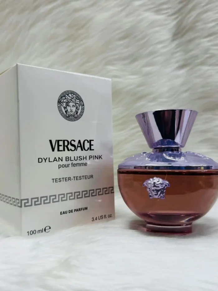 Versace Dylan Blush Pink Eau De Parfum (100ml)