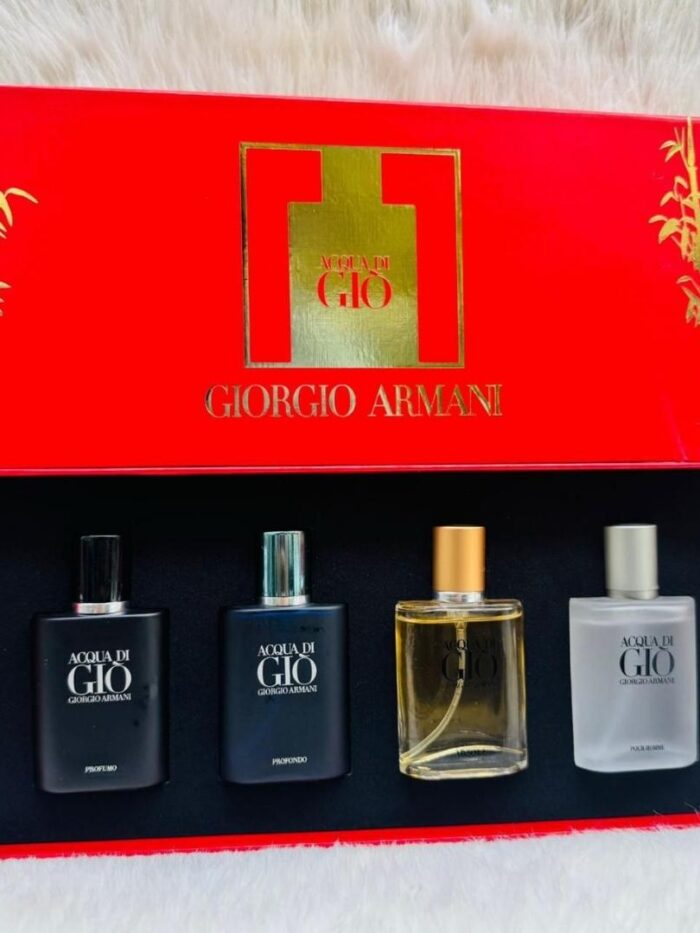 Giorgio Armani Acqua di Gio Eau De Parfum Gift Set (4 x 35ml)