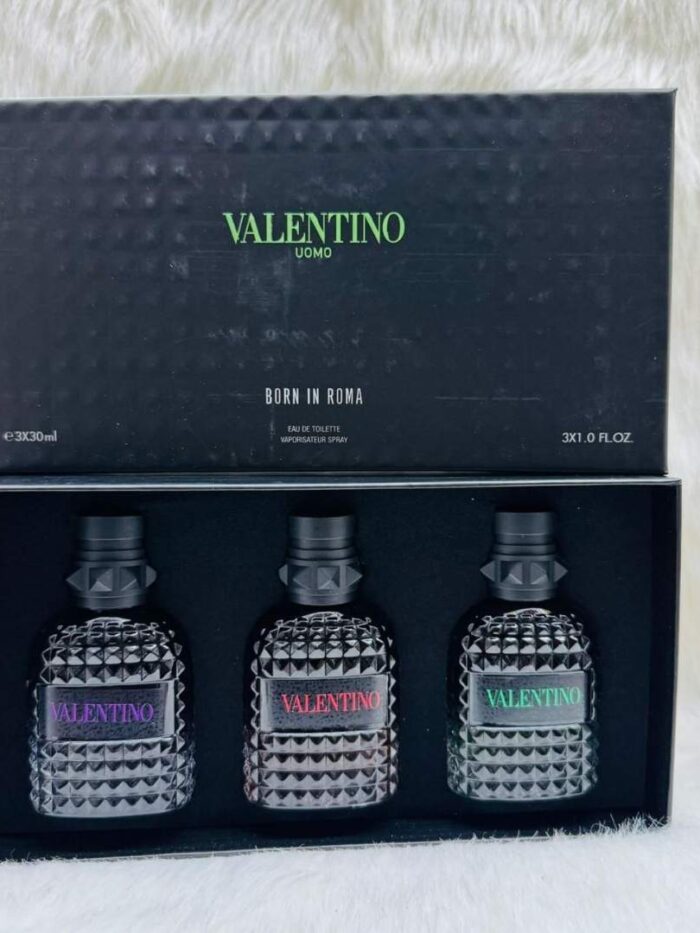 Valentino Uomo Born in Roma Eau De Toilette Gift Set (3 x 30ml)